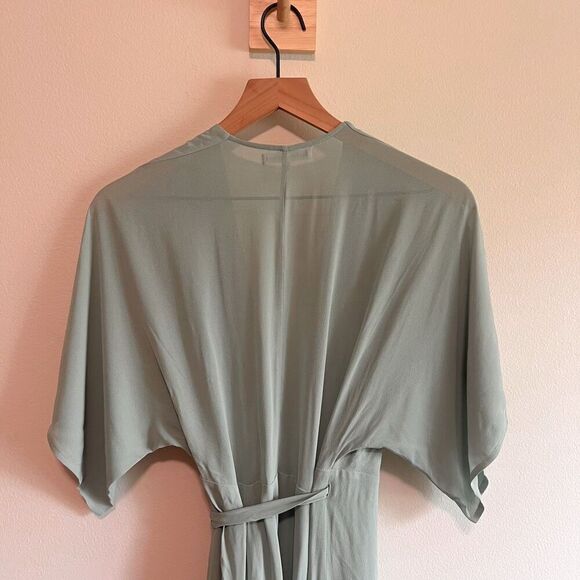 Reformation Winslow Wrap Midi Dress Size XS - Picture 6 of 9